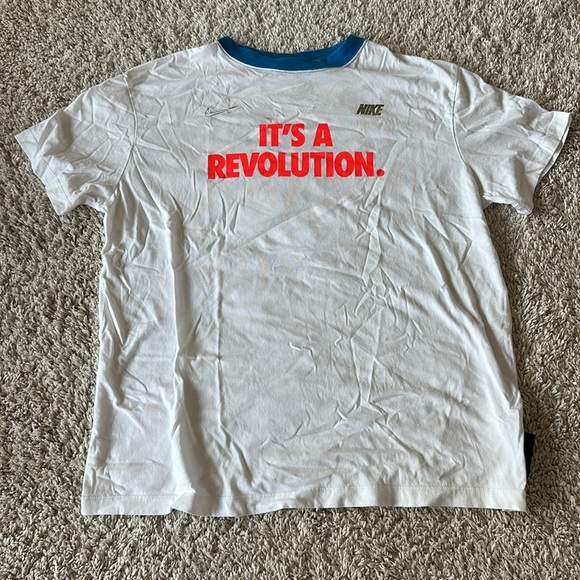 NIKE TEE - Picture 1 of 6